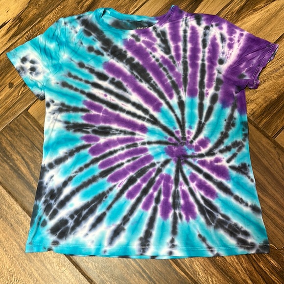 JRSDesignsltd Tops - Tye dye t-shirt